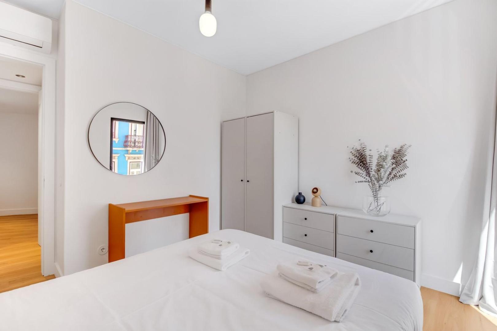 New 2br Fancy Luminous W/ Ac | By Airnest * Lissabon