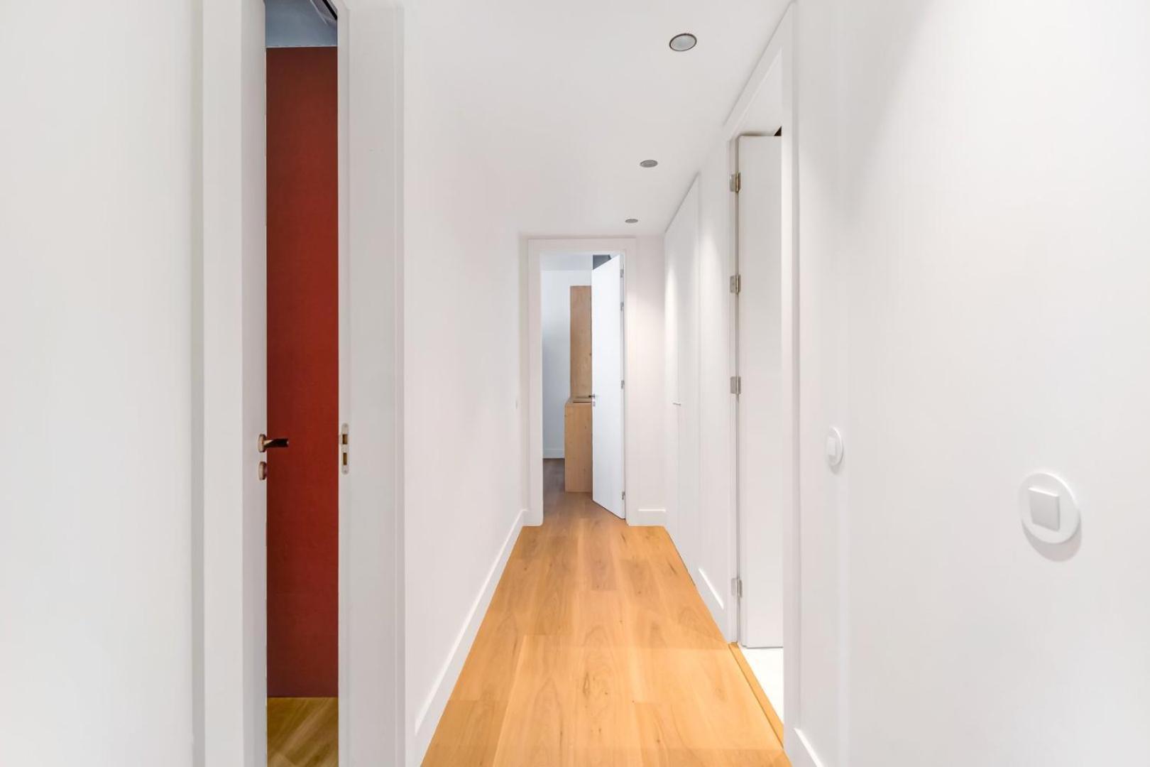 New 2br Fancy Luminous W/ Ac | By Airnest *