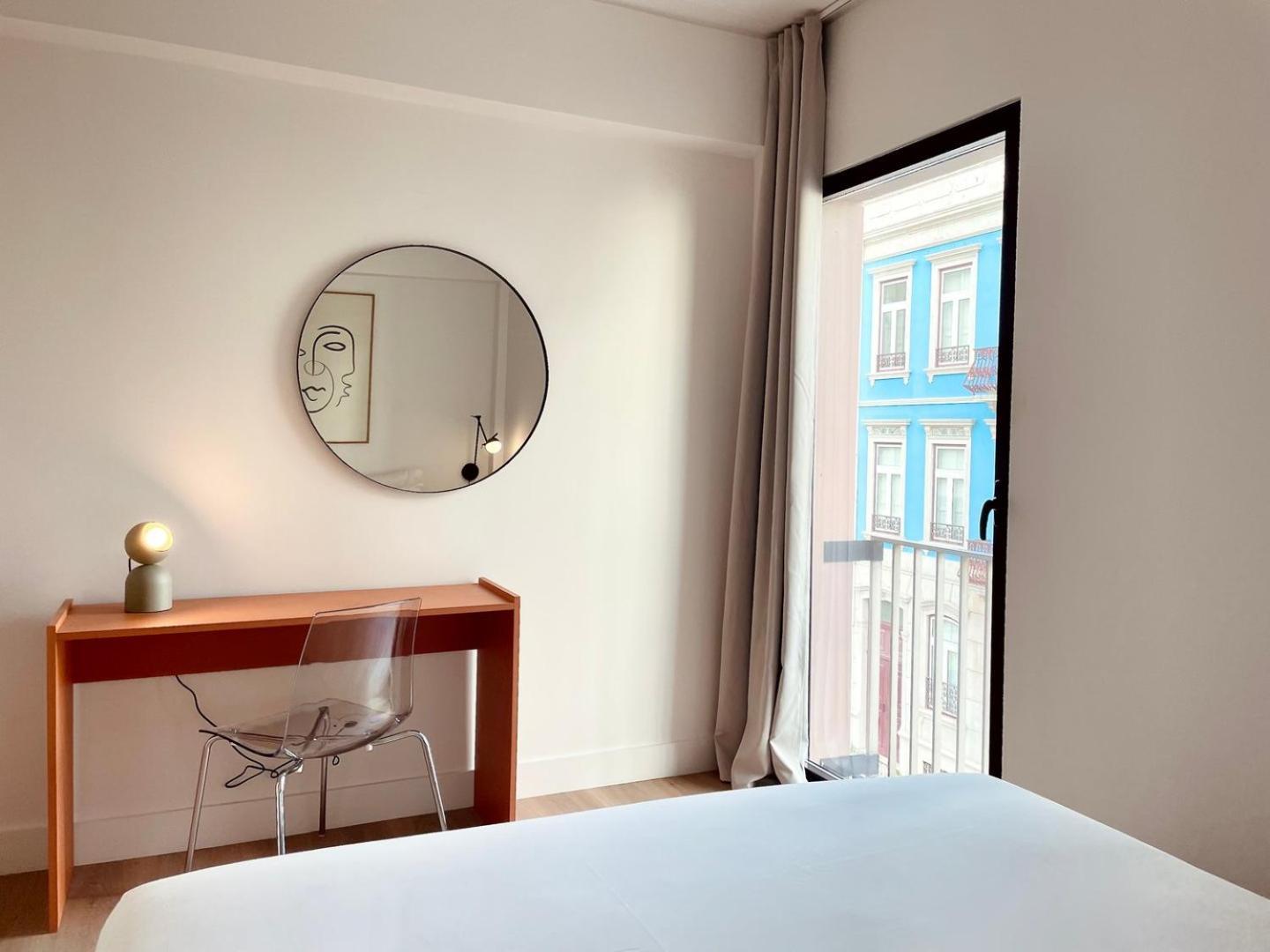 New 2br Fancy Luminous W/ Ac | By Airnest Lissabon